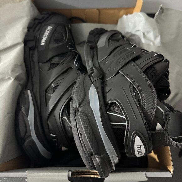 Size 12 US - Balenciaga LED Track Triple Black Size 45 EU with dust bag - Picture 2 of 5